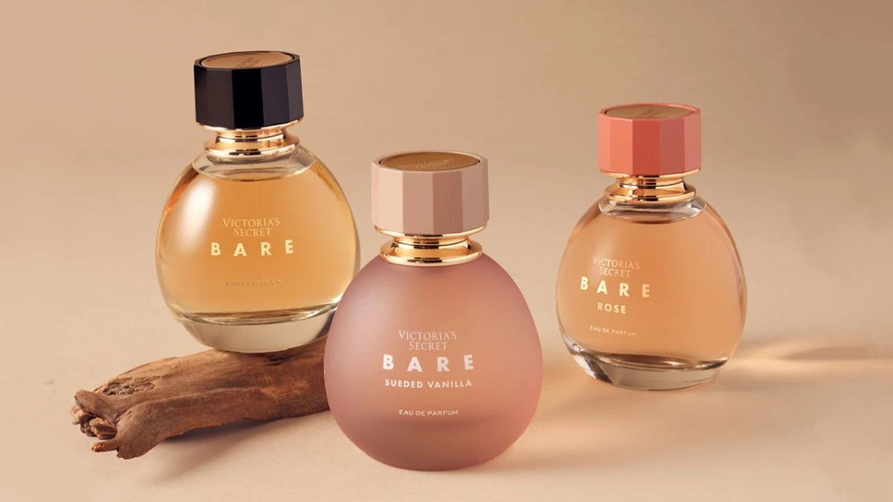 ادکلن ویکتوریا سیکرت بر، از بهترین عطرهای دخترانه با رایحۀ پوستی؛ عطر دخترانه چی خوبه؟ بهترین عطر برای دختران