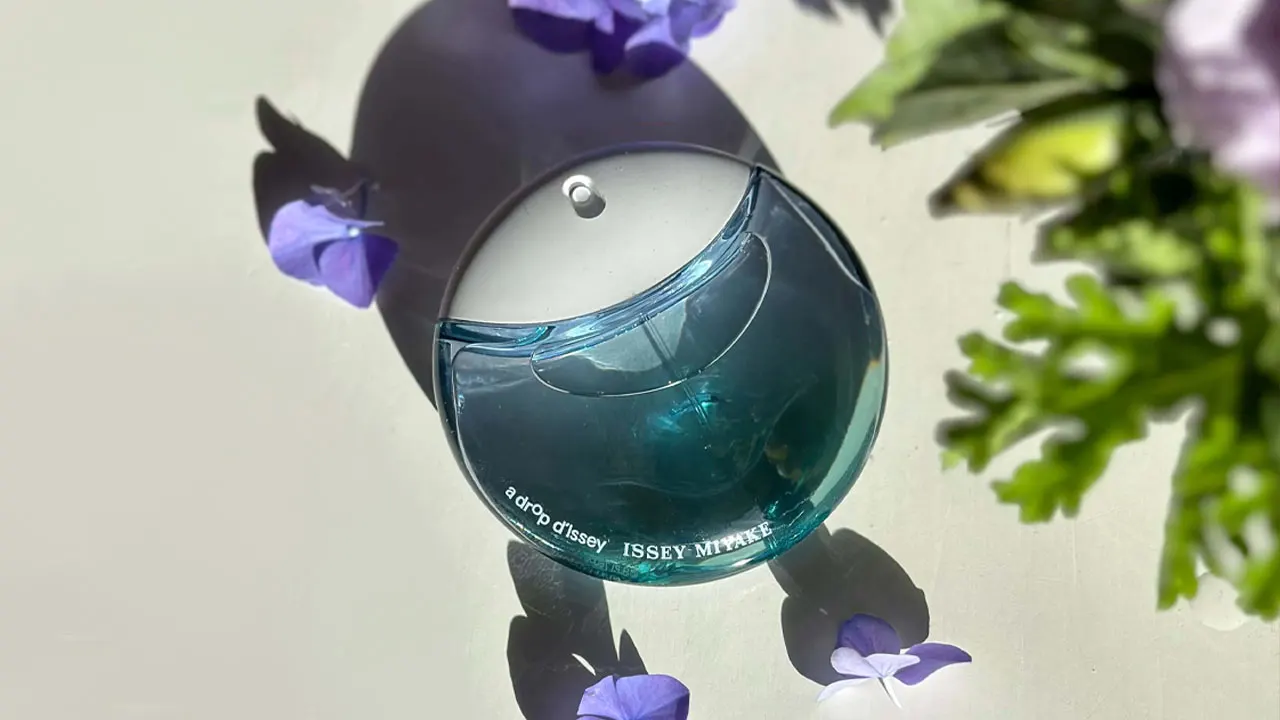 Issey Miyake A Drop d'Issey Fraîche عطر مناسب میگرن؛ عطر ملایم برای افراد میگرنی